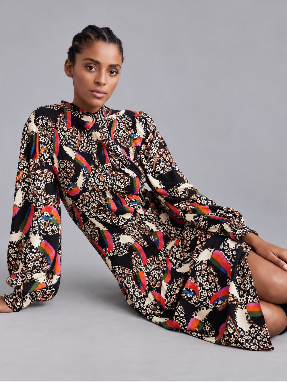 FARM Rio Leopard Toucans Puff-Sleeve Mock-Neck Midi Dress Large
